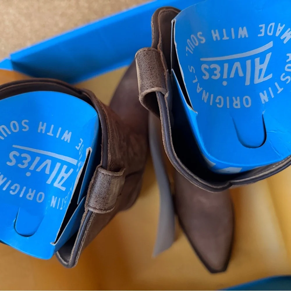 NIB Alvies Guadalupe women’s cowboy boots 8 (tecova justin boots) - Picture 4 of 9